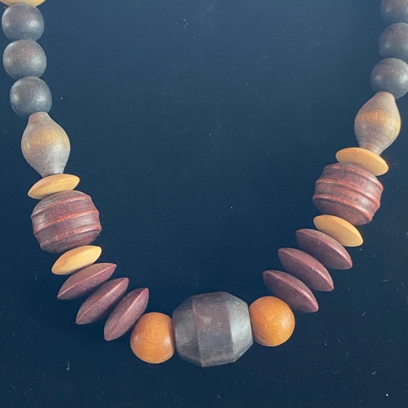 Necklace - Wooden Single Strand Beads - Picture 3 of 8